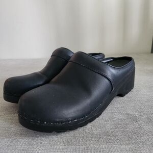 L L Bean Mule Clogs Sz 7.5
